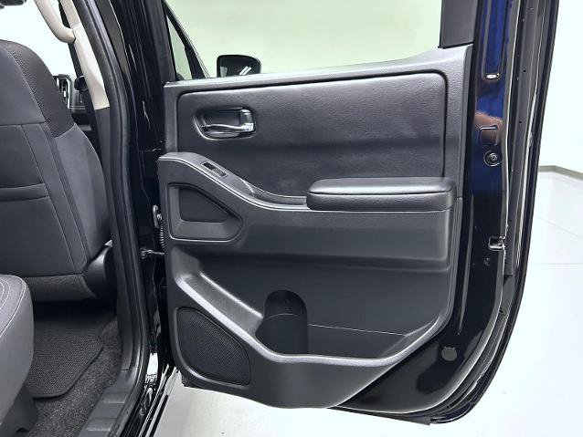 Certified 2025 Nissan Frontier SV AWD/4WD image 17
