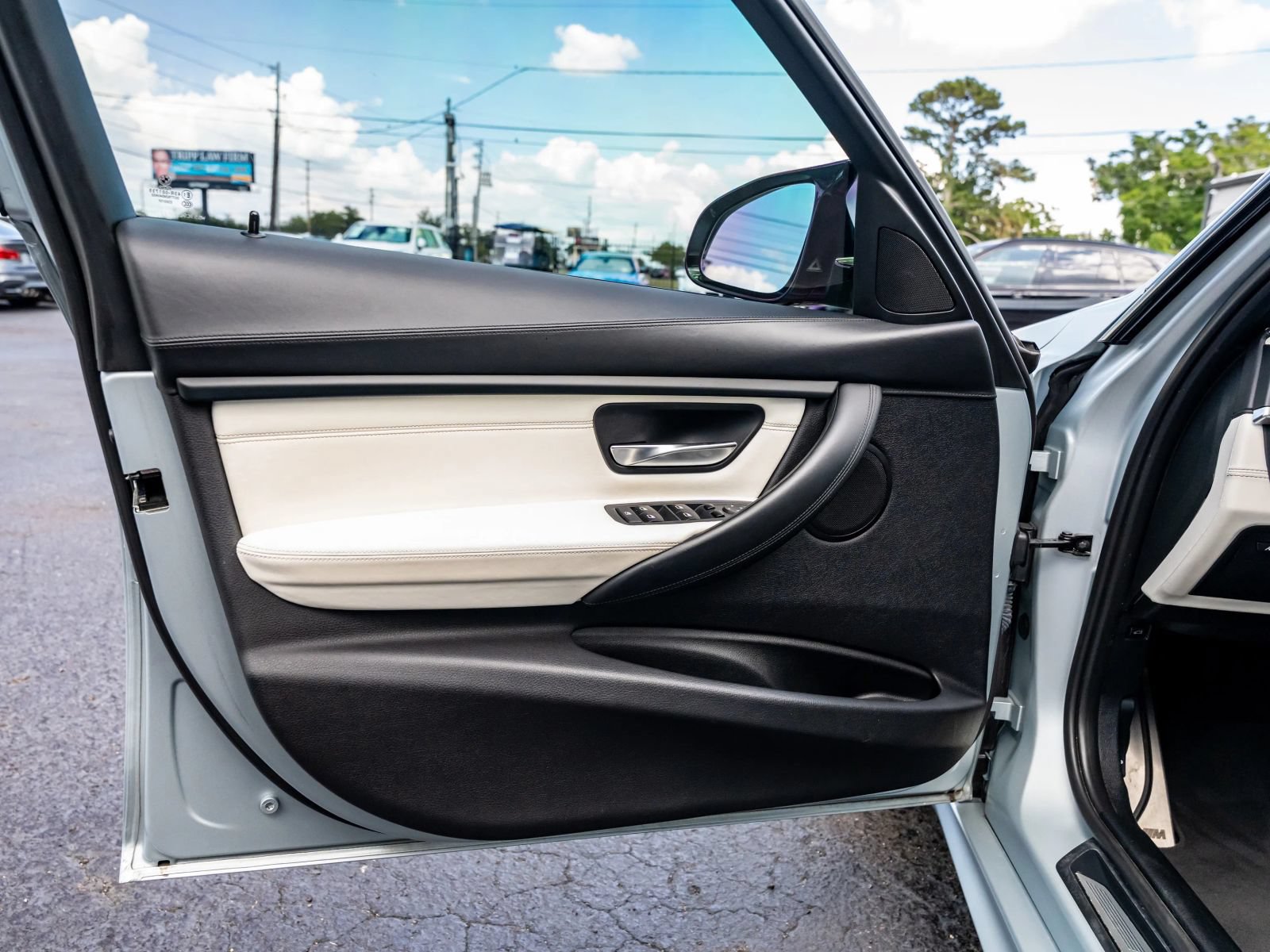 Used 2015 BMW M3 RWD image 47