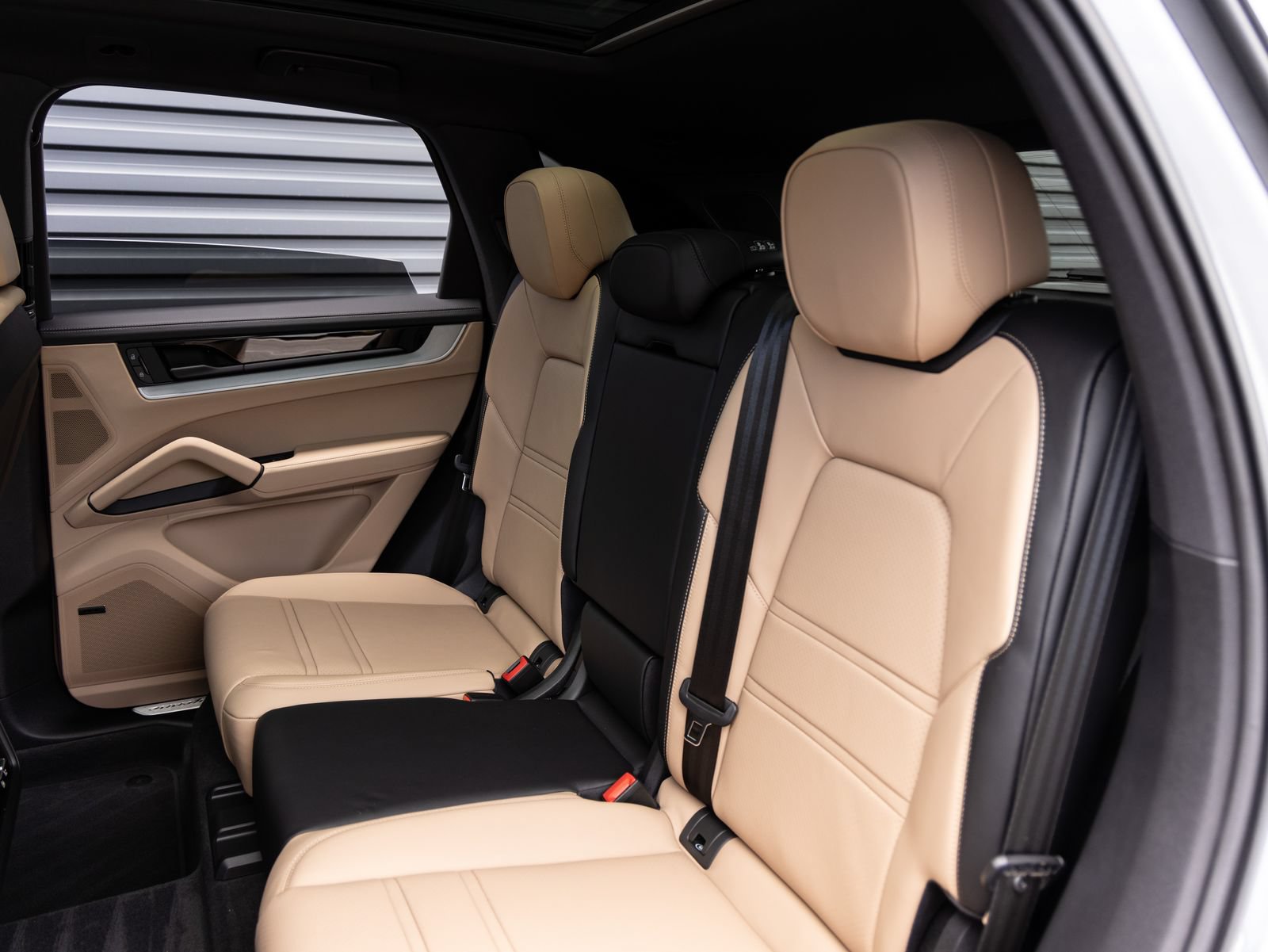 New 2026 Porsche Cayenne S AWD/4WD image 27