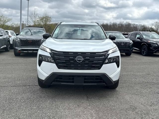 New 2026 Nissan Rogue Dark Armor FWD image 9