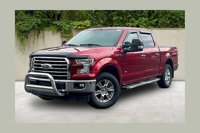 Used 2017 Ford F150 XLT w/ Equipment Group 301A Mid