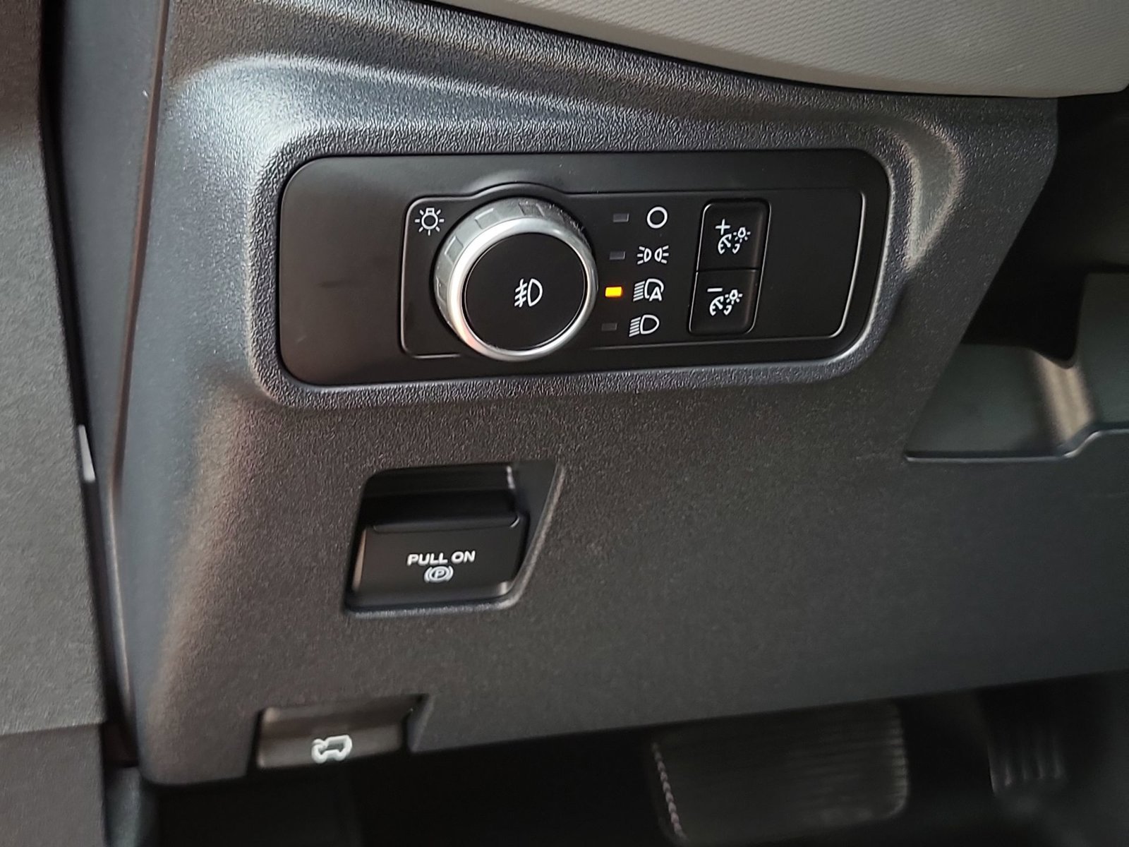 Used 2024 Ford Bronco Black Diamond AWD/4WD image 17