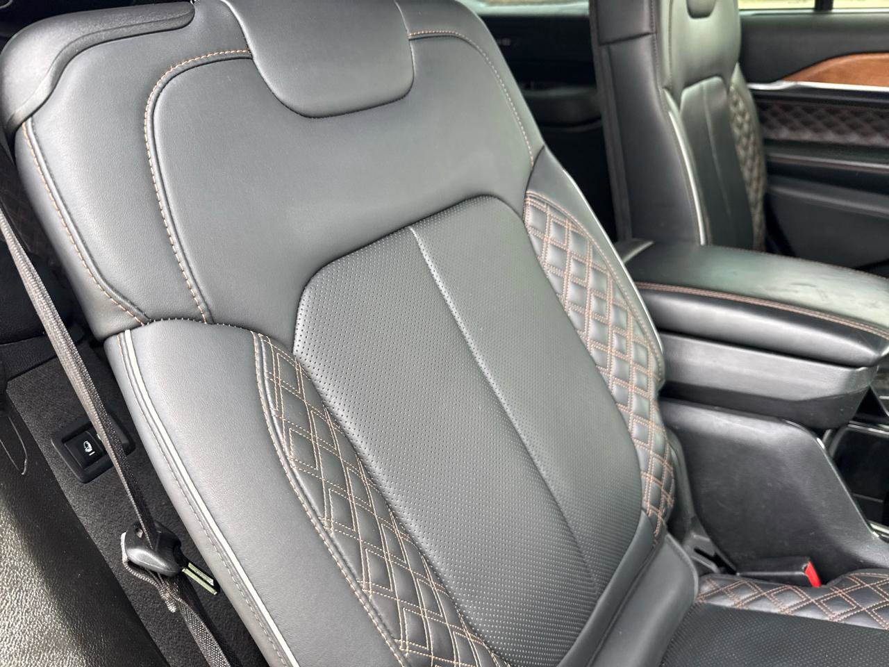 Used 2022 Jeep Grand Cherokee L Summit w/ Advanced Protech Group IV image 26