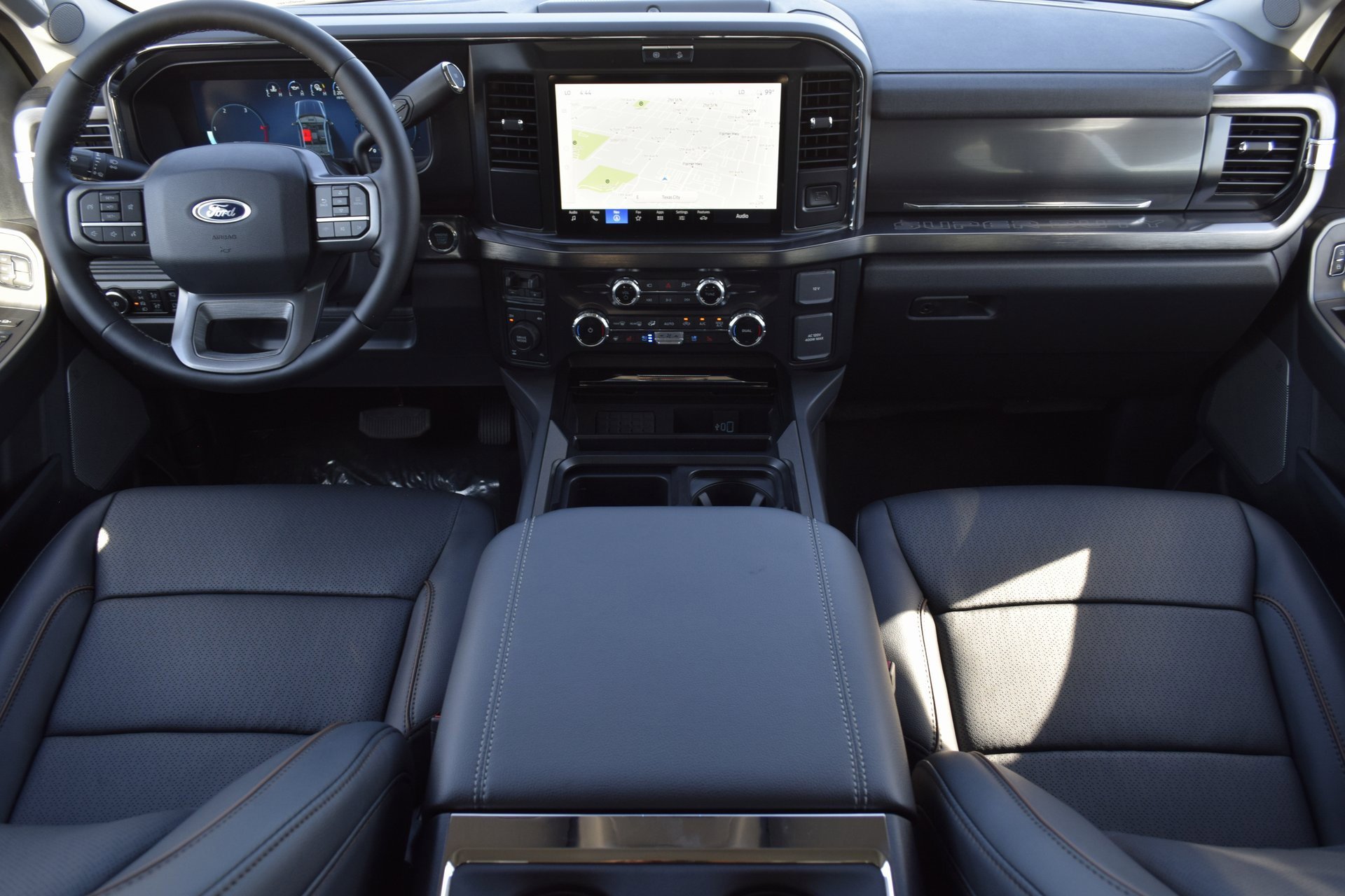 New 2026 Ford F250 Lariat w/ FX4 Off-Road Package image 7