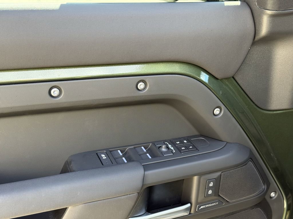 New 2026 Land Rover Defender 110 S image 21