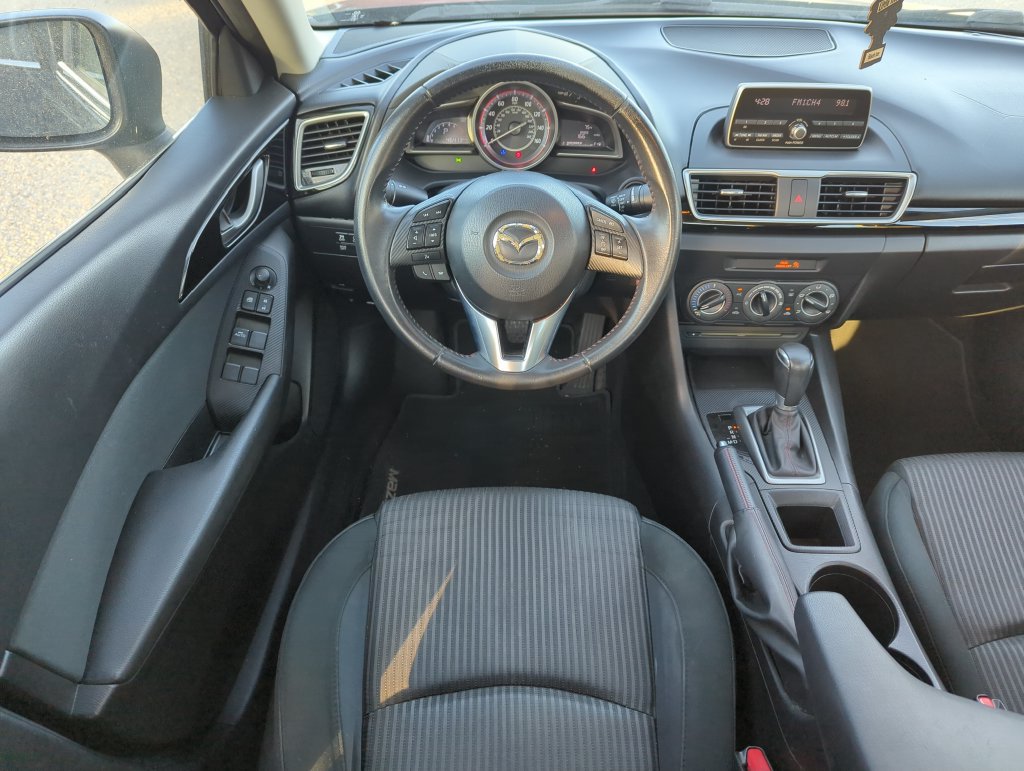 Used 2014 MAZDA MAZDA3 i Touring w/ Moonroof Package 1 FWD image 14