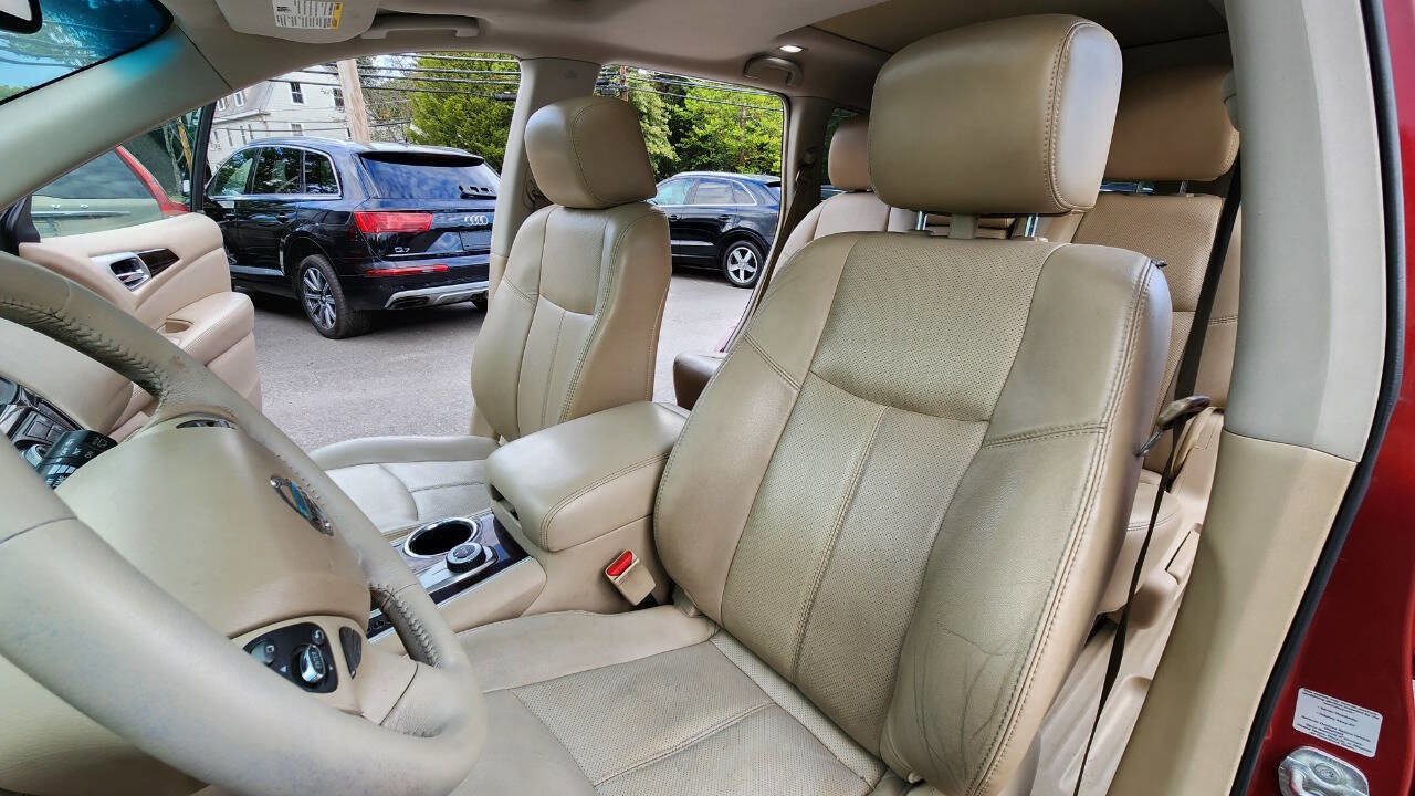Used 2013 Nissan Pathfinder Platinum w/ Platinum Premium Pkg image 27