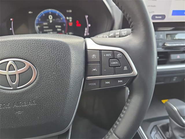 Used 2024 Toyota Grand Highlander XLE image 22