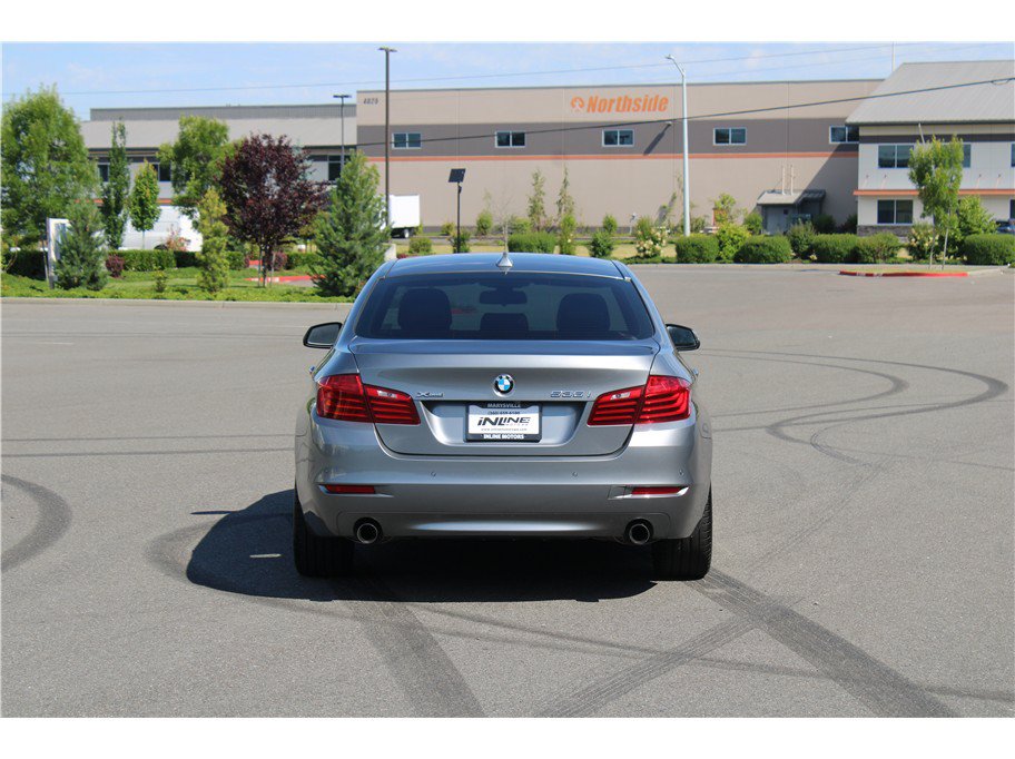 Used 2015 BMW 535i xDrive Sedan AWD/4WD image 3