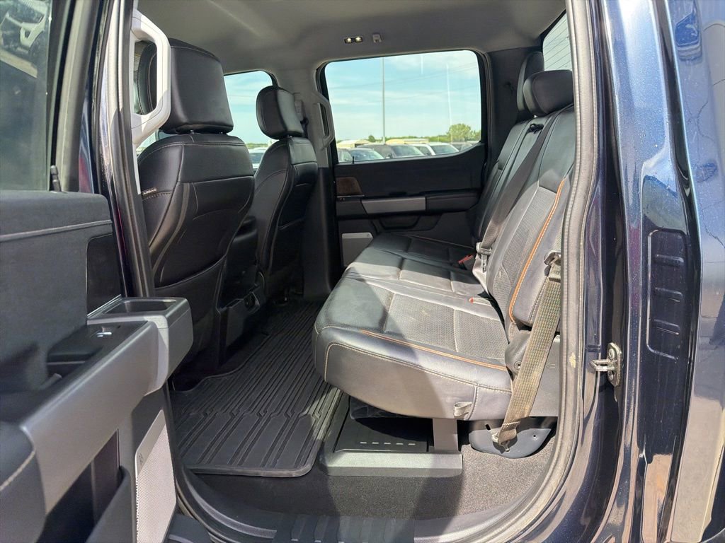 Used 2025 Ford F350 Lariat w/ Chrome Package AWD/4WD image 25