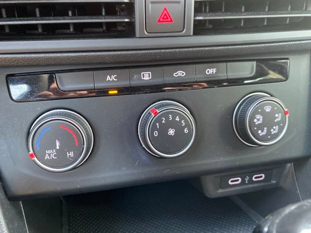 Used 2023 Volkswagen Jetta Sport FWD image 21