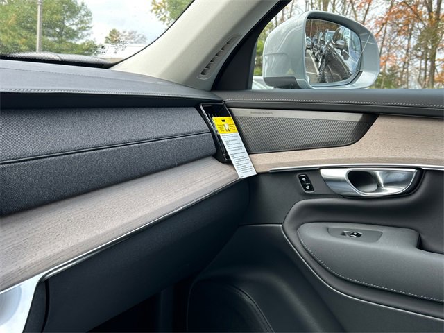 New 2026 Volvo XC90 B6 Plus w/ Protection Package image 15