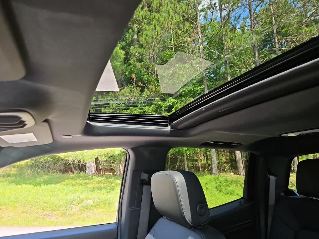 New 2026 GMC Canyon Elevation w/ Convenience Package AWD/4WD image 17
