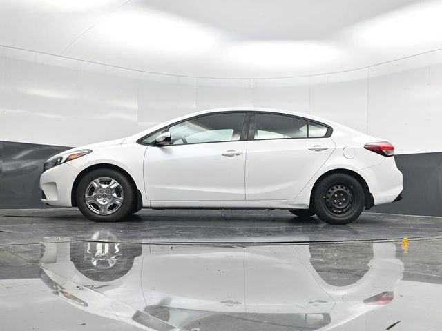 Used 2017 Kia Forte LX w/ LX Popular Package image 50