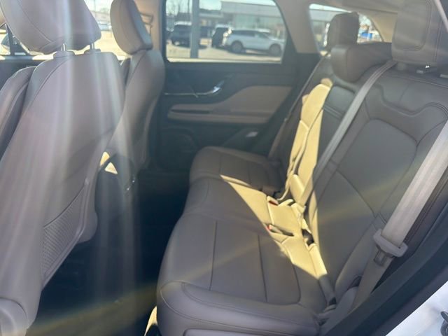 Certified 2024 Lincoln Corsair AWD w/ Equipment Group 101A image 27