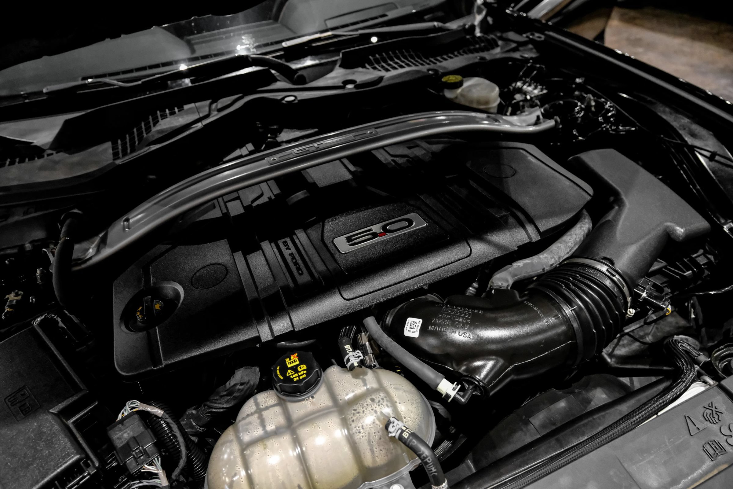 Used 2022 Ford Mustang GT Premium w/ Equipment Group 401A RWD image 42