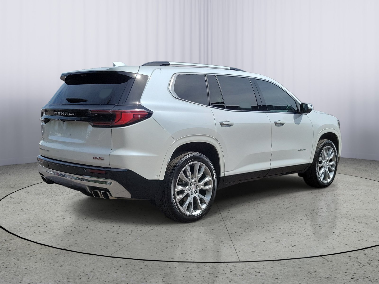 Used 2024 GMC Acadia Denali w/ Super Cruise Package AWD/4WD image 3