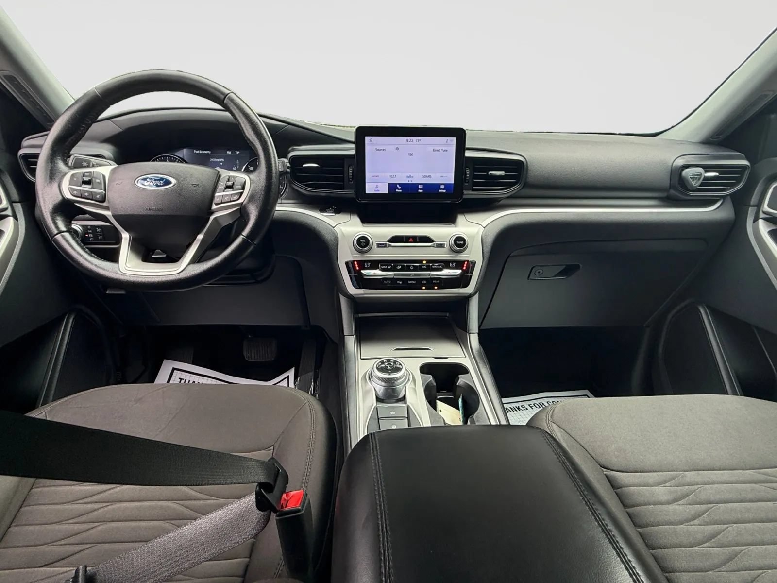 Used 2021 Ford Explorer XLT AWD/4WD image 24