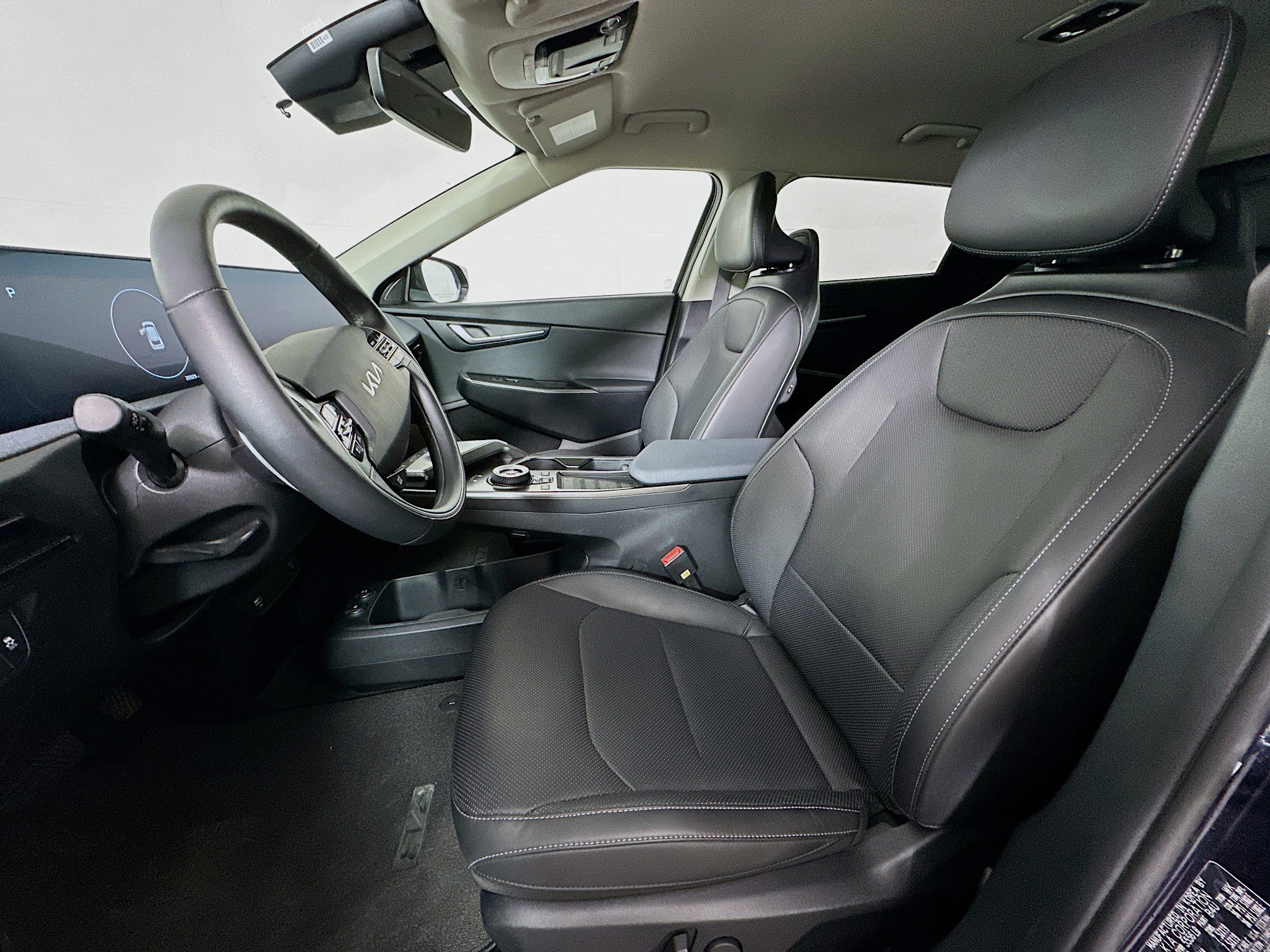 Used 2024 Kia EV6 Wind AWD/4WD image 13