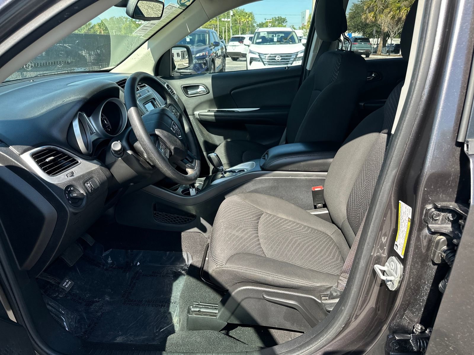 Used 2020 Dodge Journey SE image 21