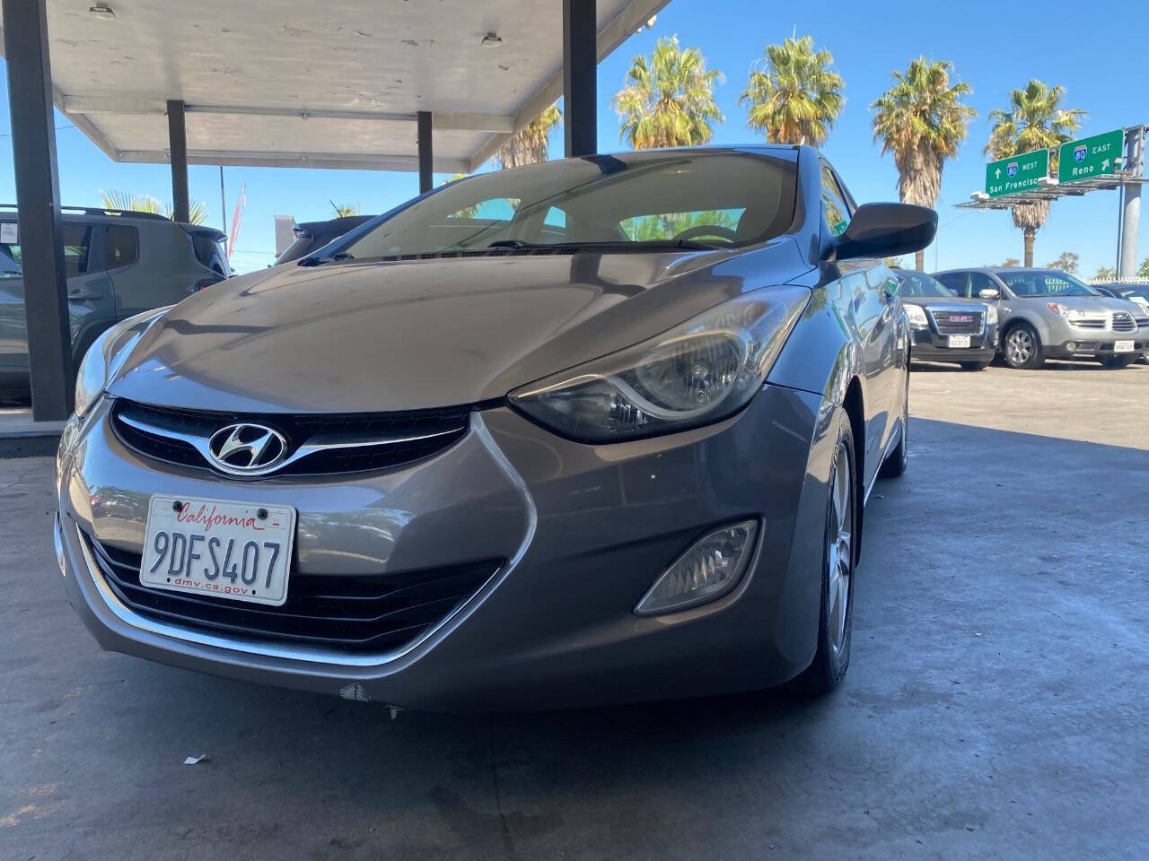 Used 2013 Hyundai Elantra GLS w/ Preferred Pkg FWD image 31