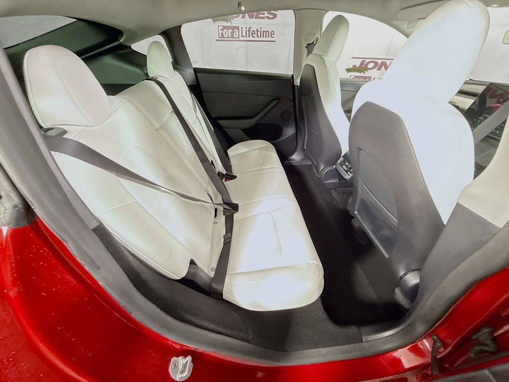 Used 2024 Tesla Model Y Long Range image 29