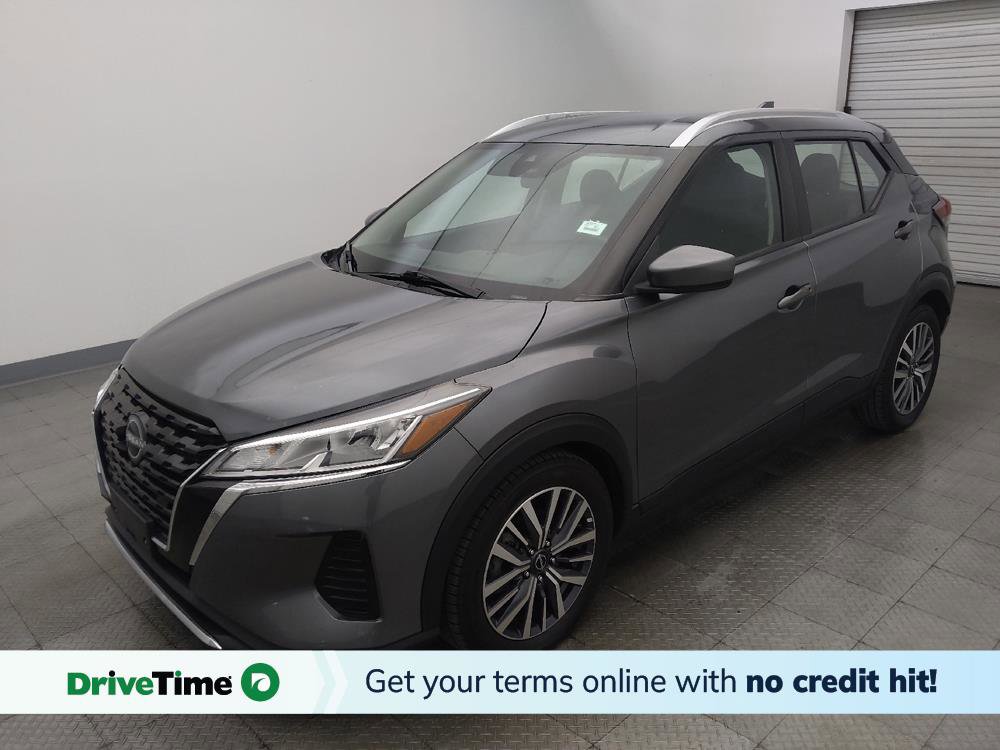 Used 2022 Nissan Kicks SV