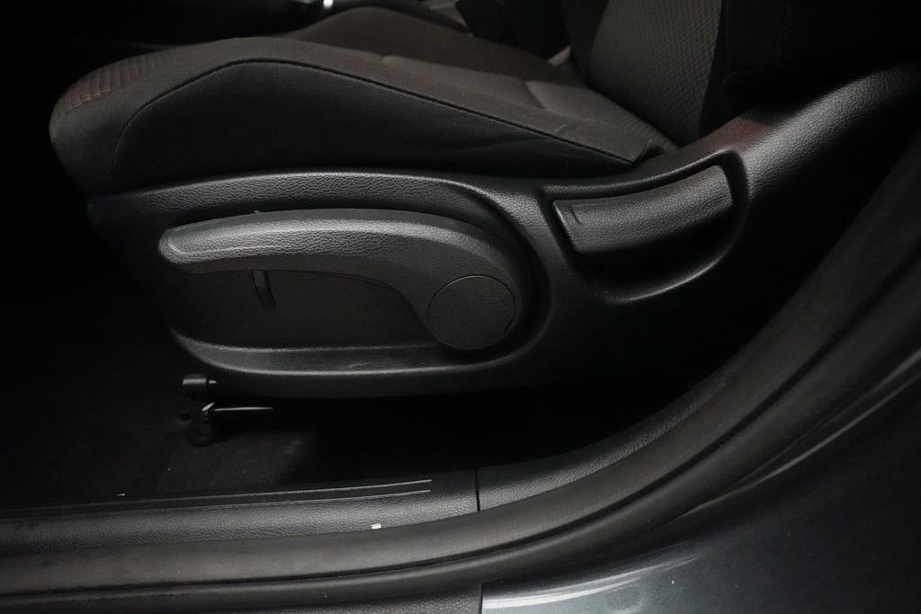 Used 2021 Kia Soul LX FWD image 28