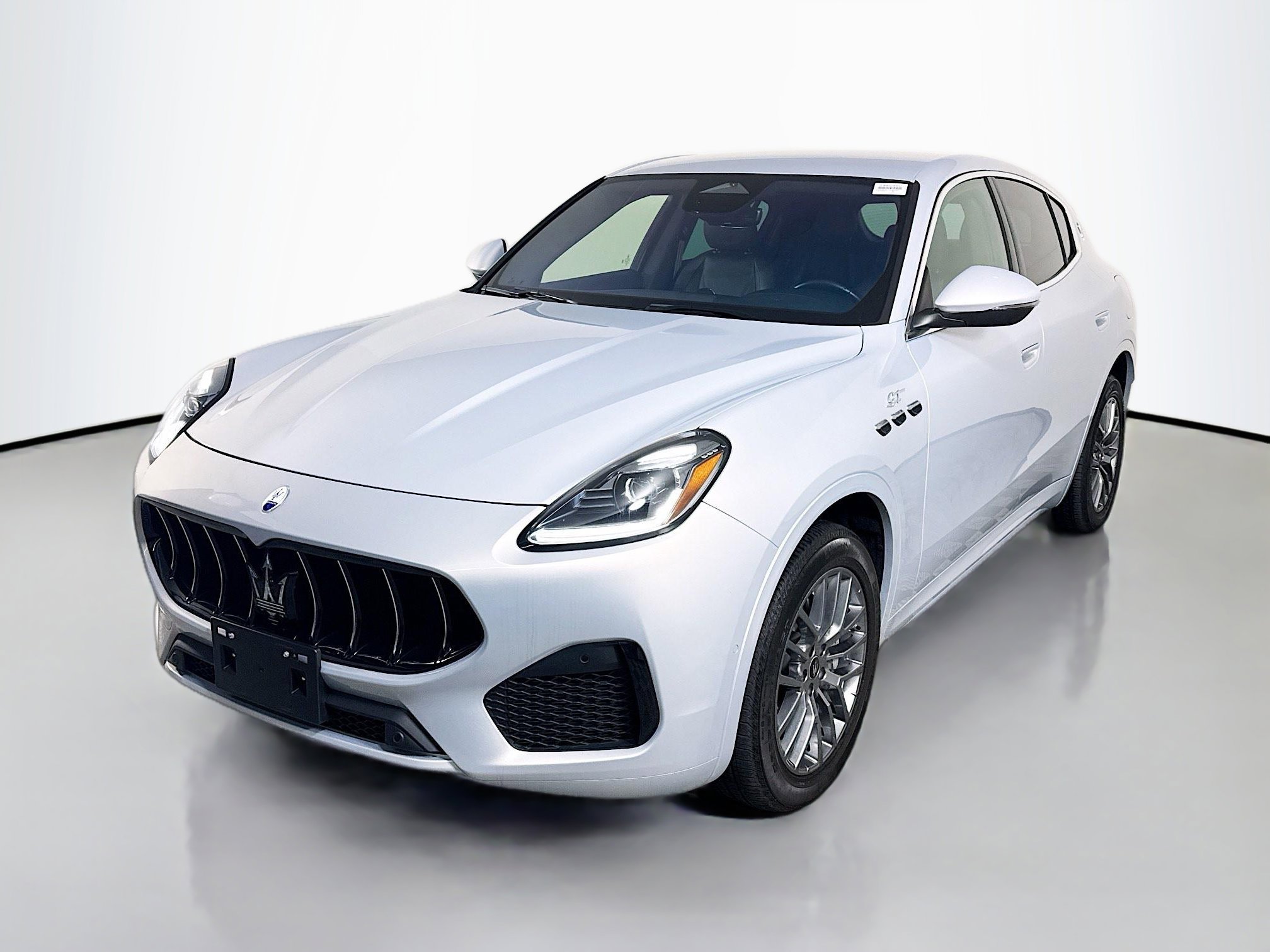 Used 2024 Maserati Grecale GT AWD/4WD image 4