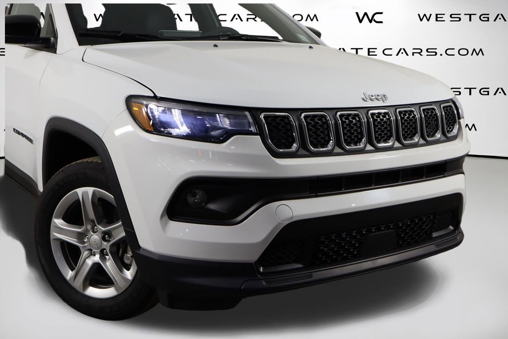 New 2024 Jeep Compass Latitude image 46
