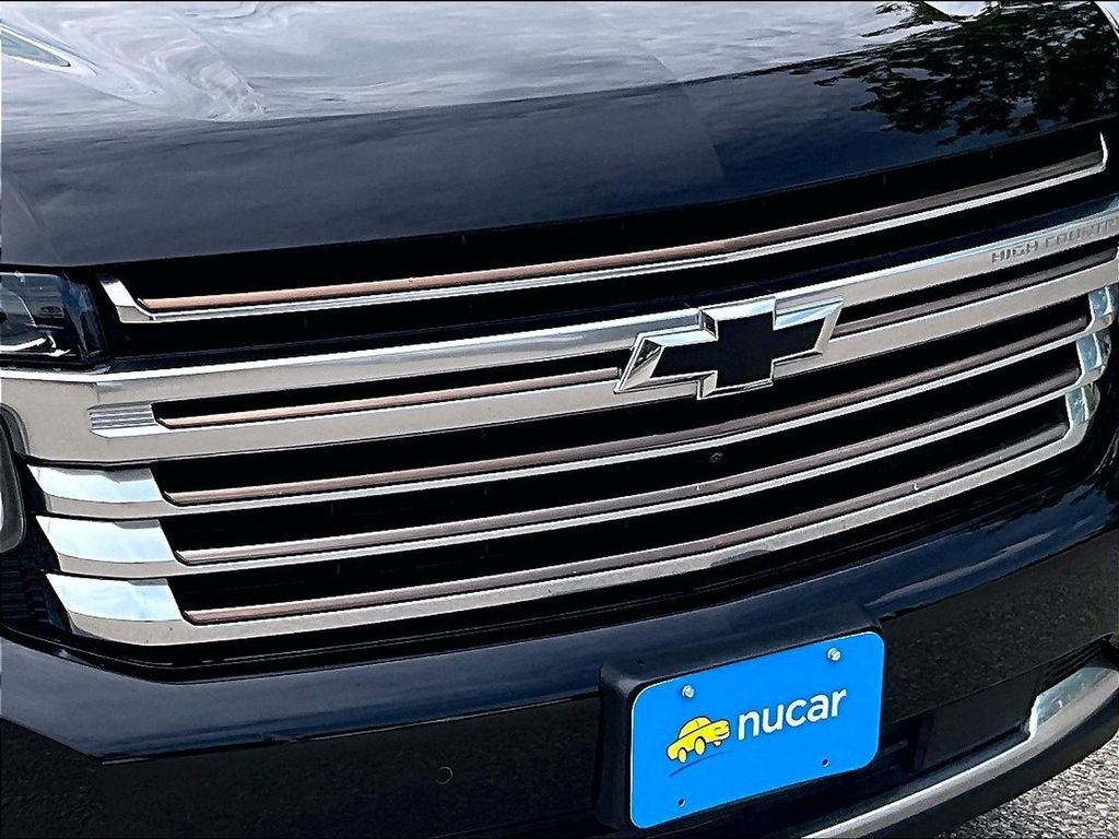 Used 2023 Chevrolet Tahoe High Country AWD/4WD image 32
