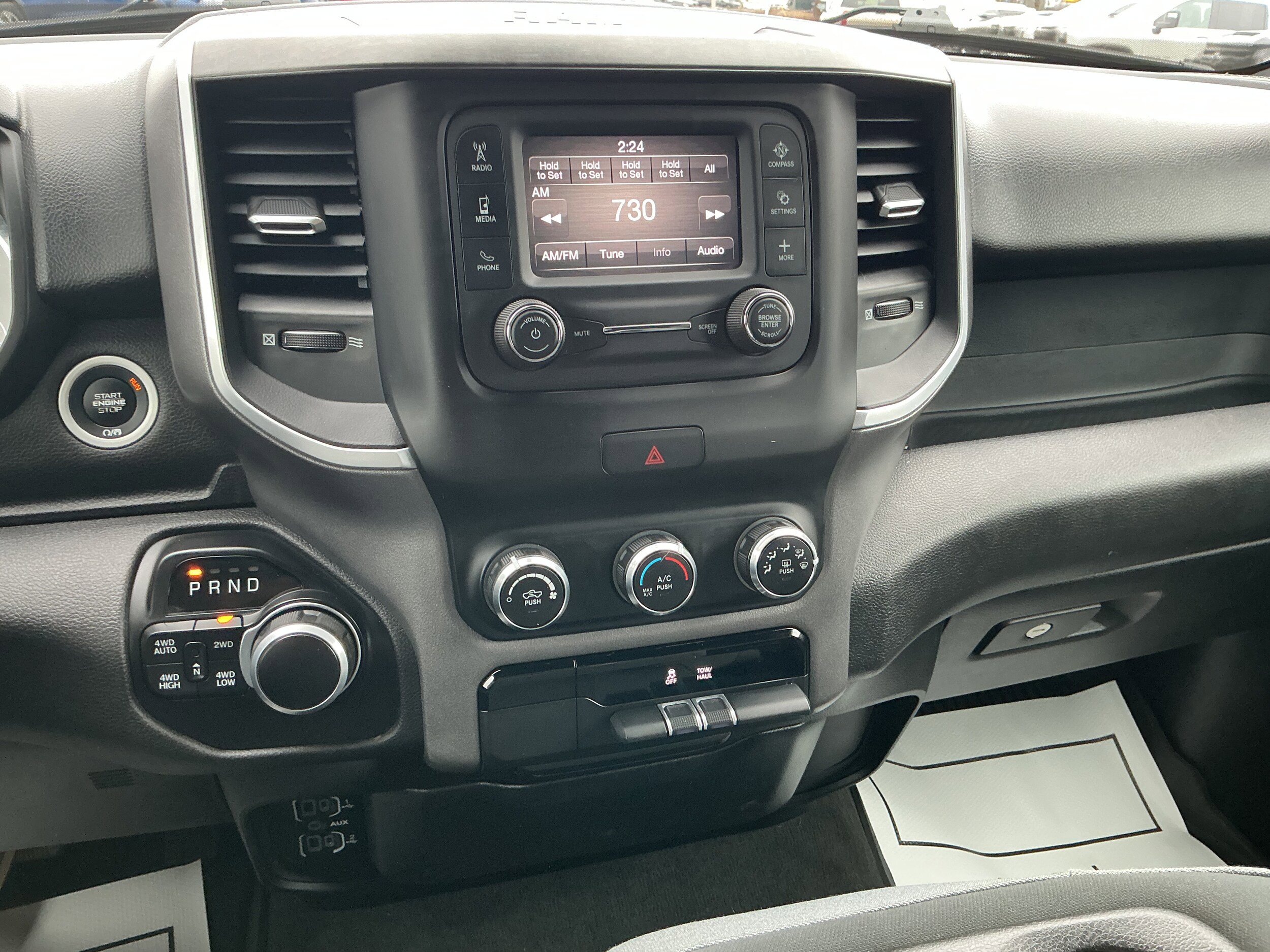 Used 2021 RAM 1500 Big Horn AWD/4WD image 10