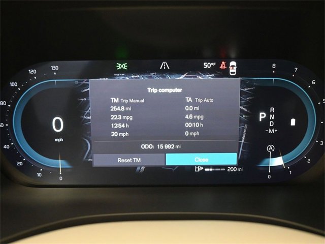 Used 2023 Volvo XC60 B5 Plus image 35