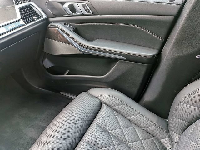 Used 2025 BMW X5 xDrive40i w/ Climate Comfort Package AWD/4WD image 20