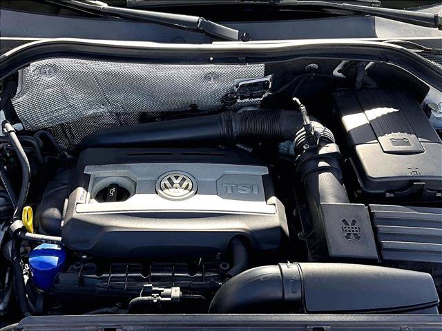 Used 2016 Volkswagen Tiguan R-Line FWD image 11