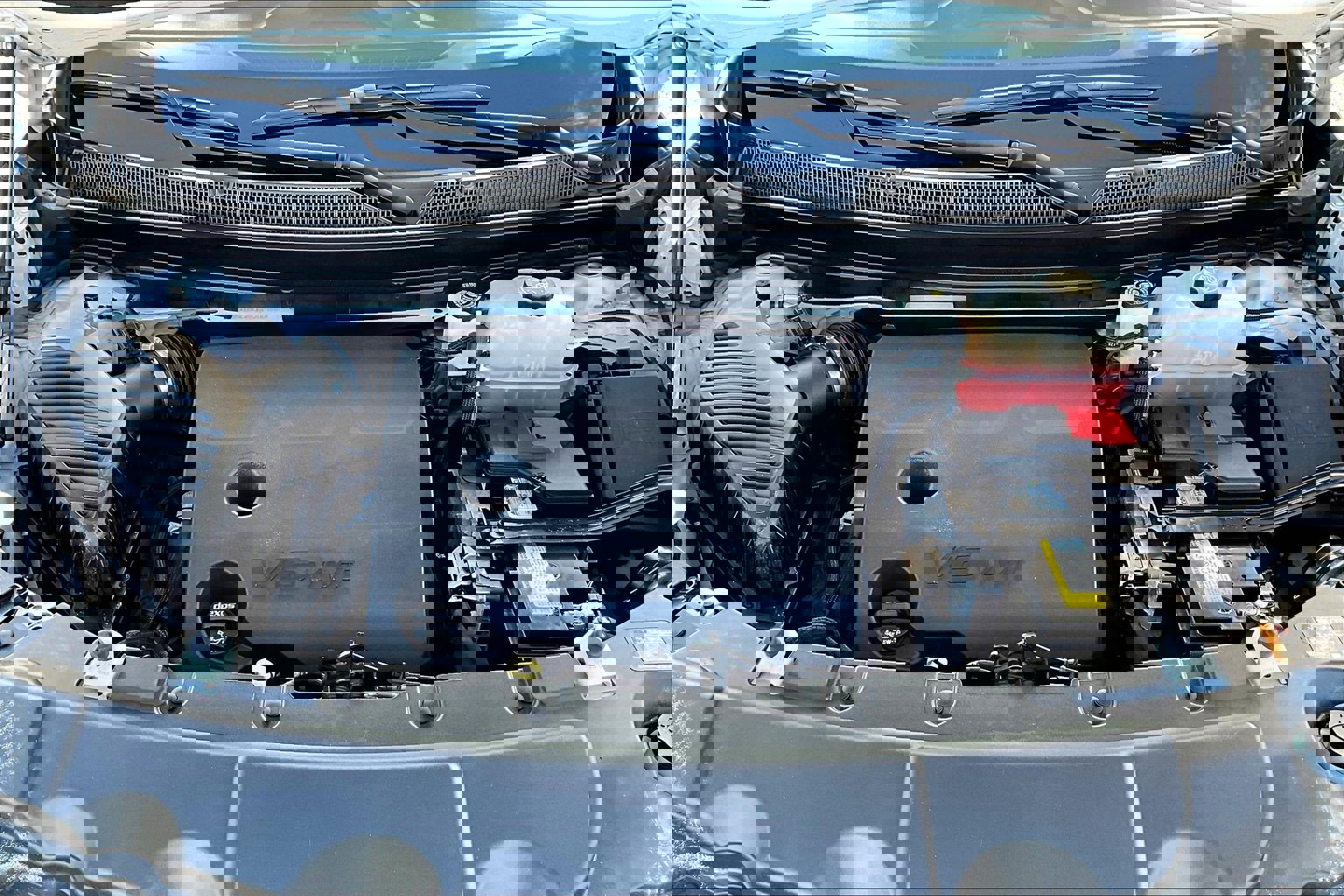 Used 2023 Chevrolet Traverse High Country image 34