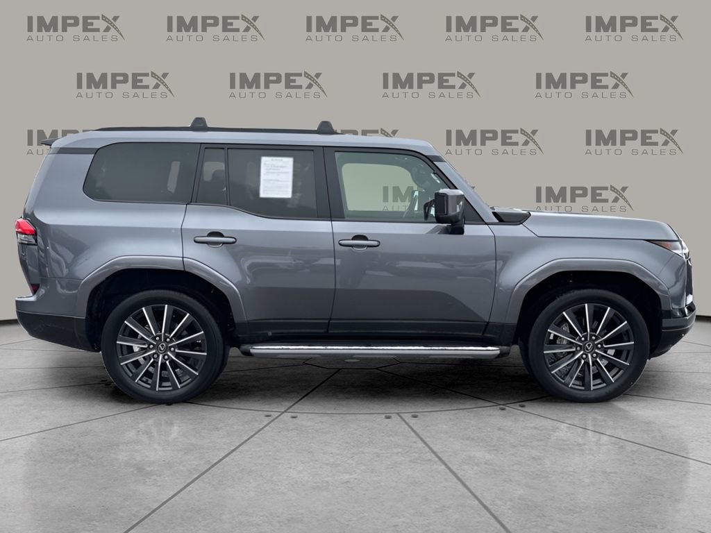 Used 2024 Lexus GX 550 w/ Cold Area Package AWD/4WD image 6