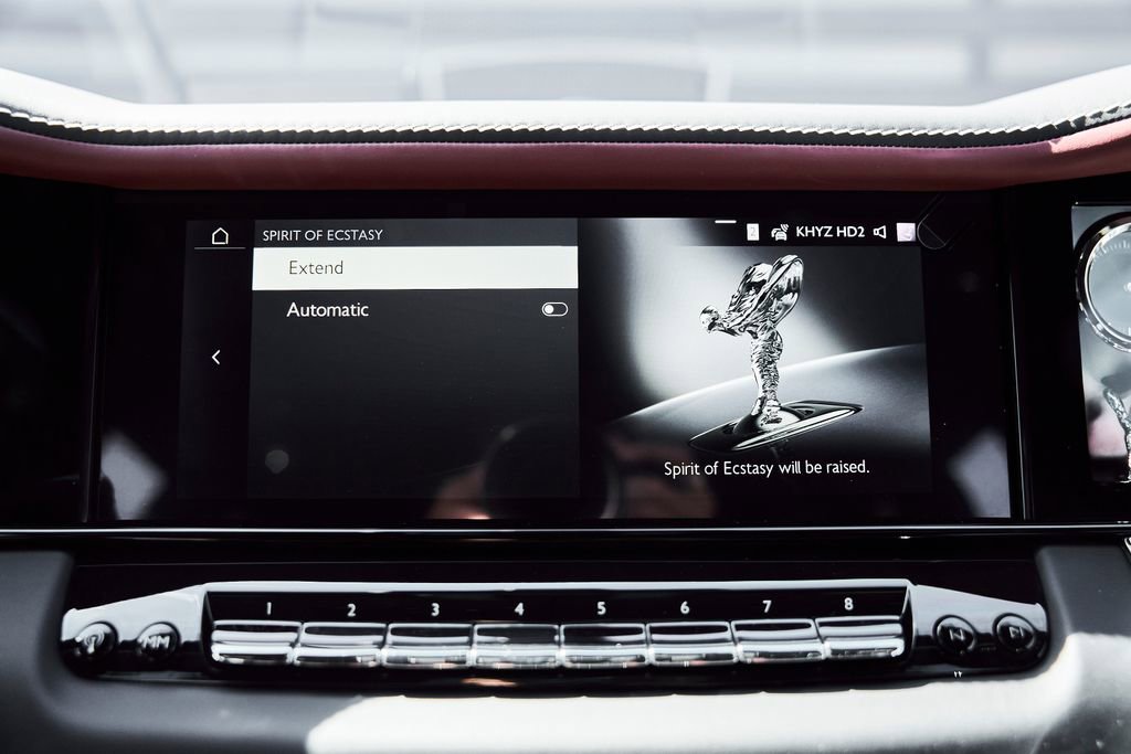 Used 2026 Rolls-Royce Cullinan AWD/4WD image 73