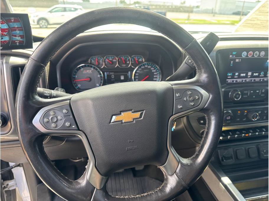 Used 2018 Chevrolet Silverado 2500 LTZ w/ Duramax Plus Package AWD/4WD image 15