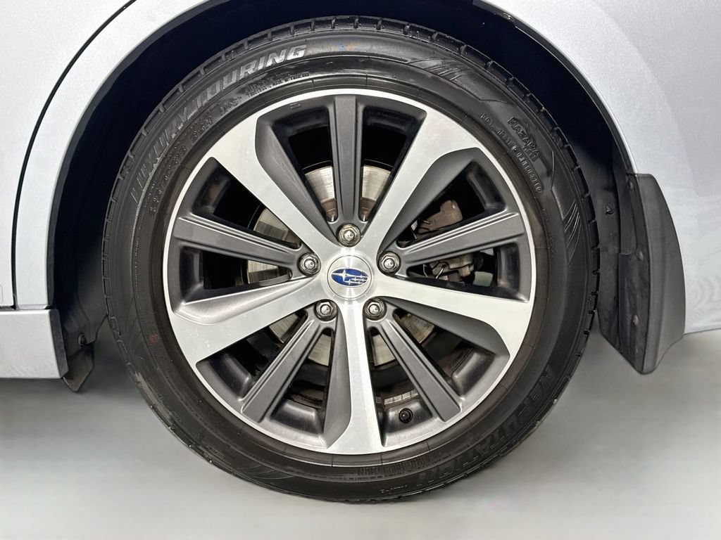 Used 2017 Subaru Legacy 3.6R Limited AWD/4WD image 33