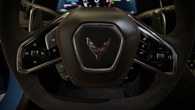 Used 2024 Chevrolet Corvette Stingray Premium Cpe w/ Z51 Performance Package RWD image 10