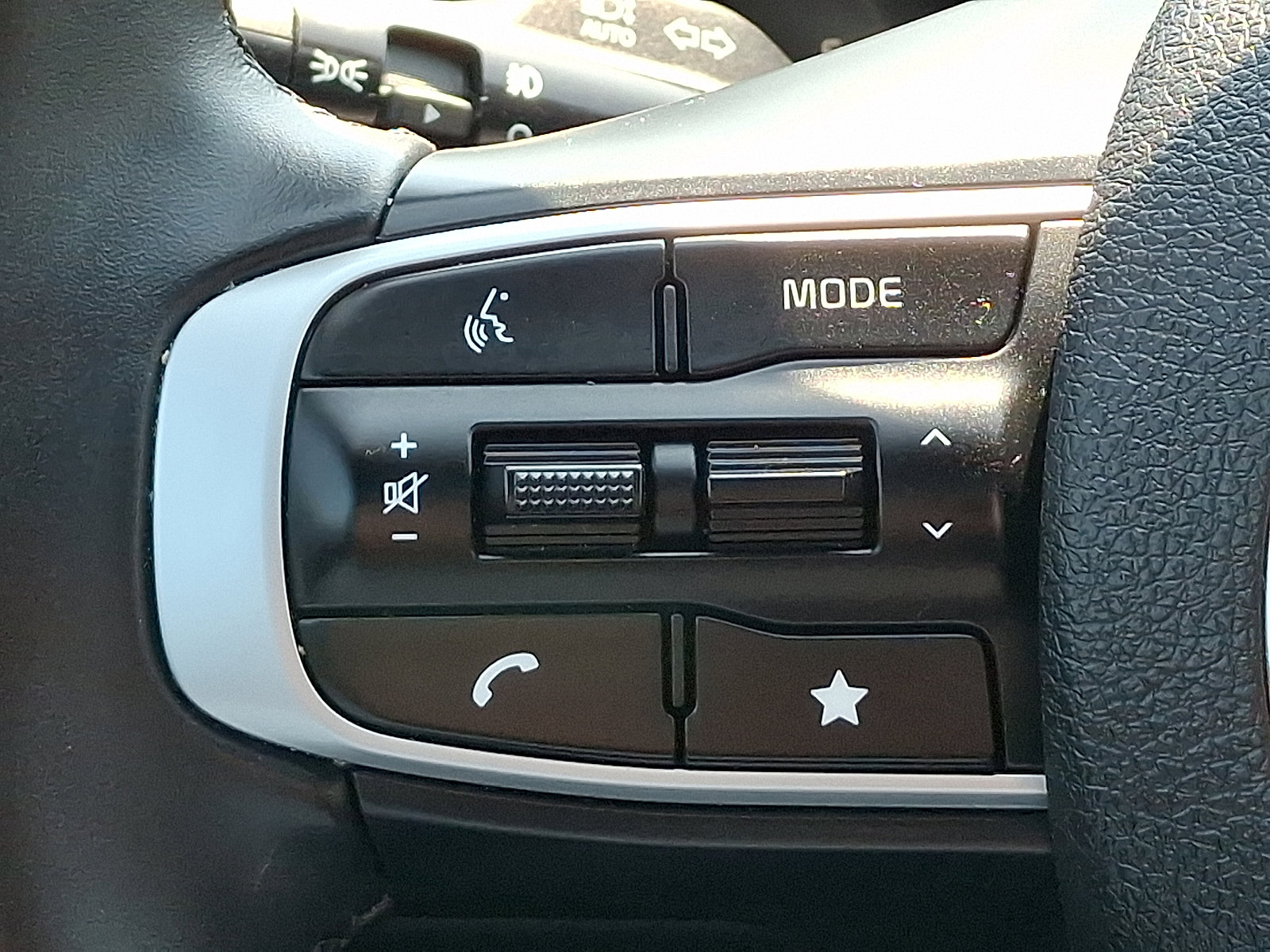 Used 2025 Kia K5 GT-Line w/ GT-Line Premium Package image 22