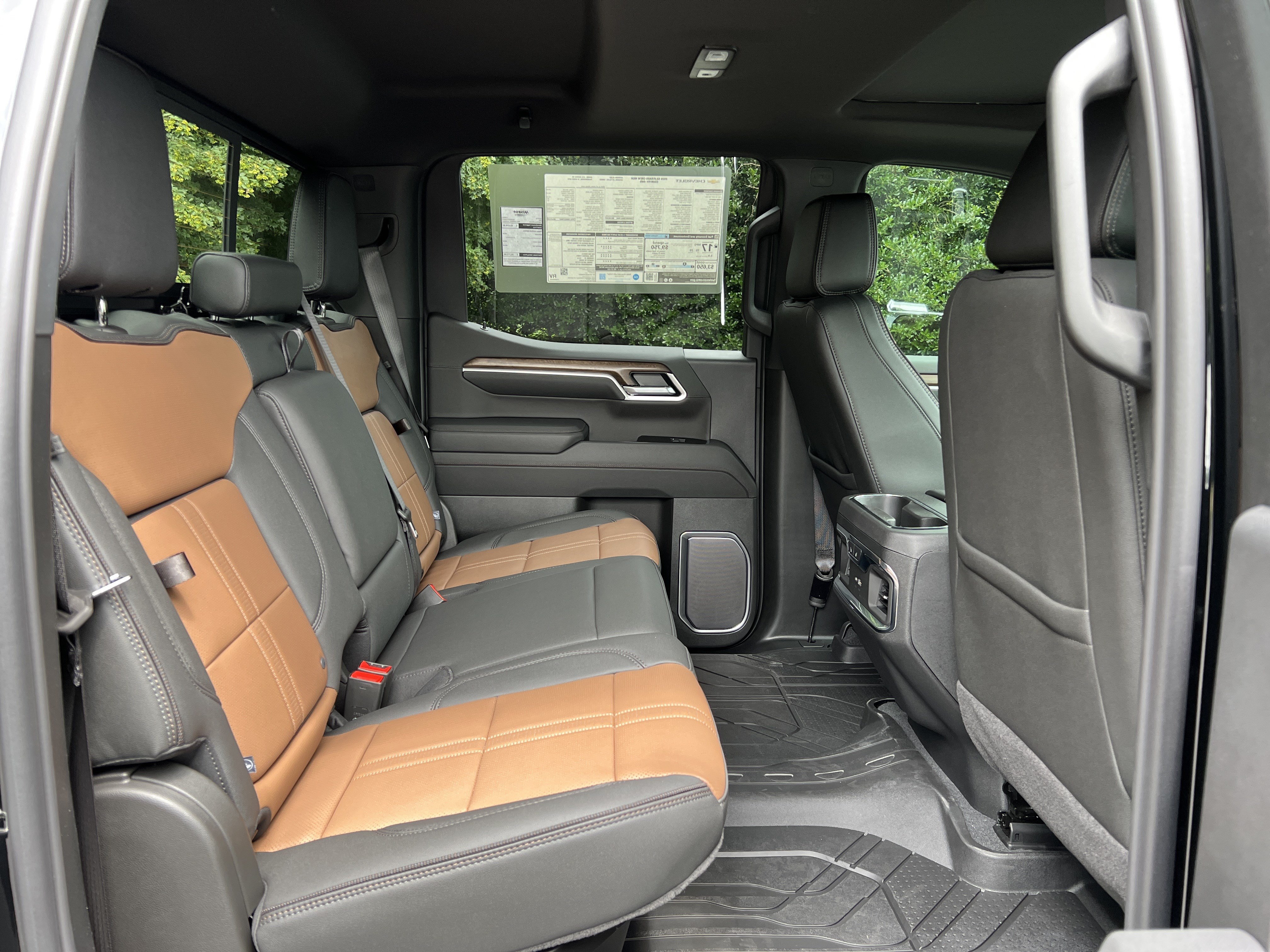 New 2026 Chevrolet Silverado 1500 High Country AWD/4WD image 40