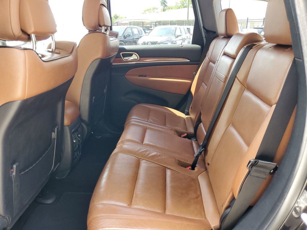 Used 2012 Jeep Grand Cherokee Overland AWD/4WD image 9