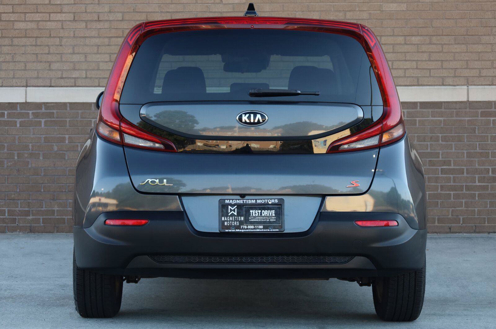 Used 2021 Kia Soul S FWD image 9