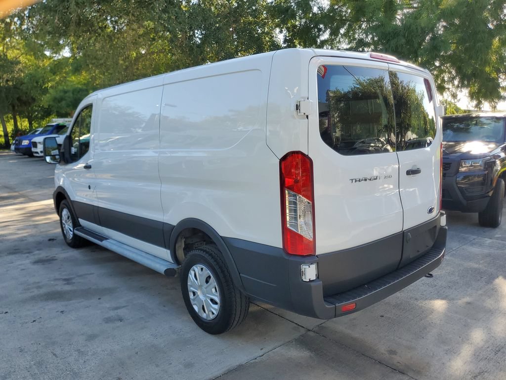Used 2025 Ford Transit 250 Low Roof w/ Exterior Upgrade Package RWD image 4