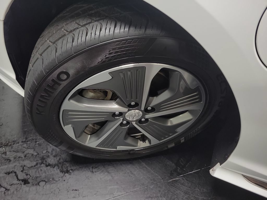 Used 2019 Hyundai Sonata Limited FWD image 14