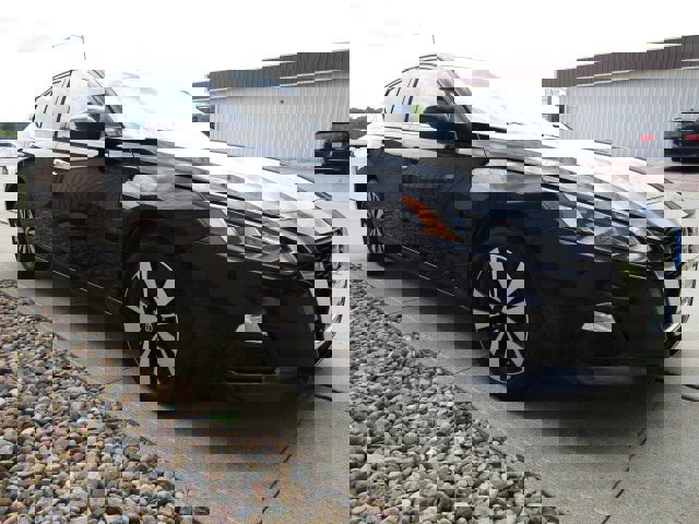 Used 2022 Nissan Altima 2.5 SV w/ SV Premium Package image 3