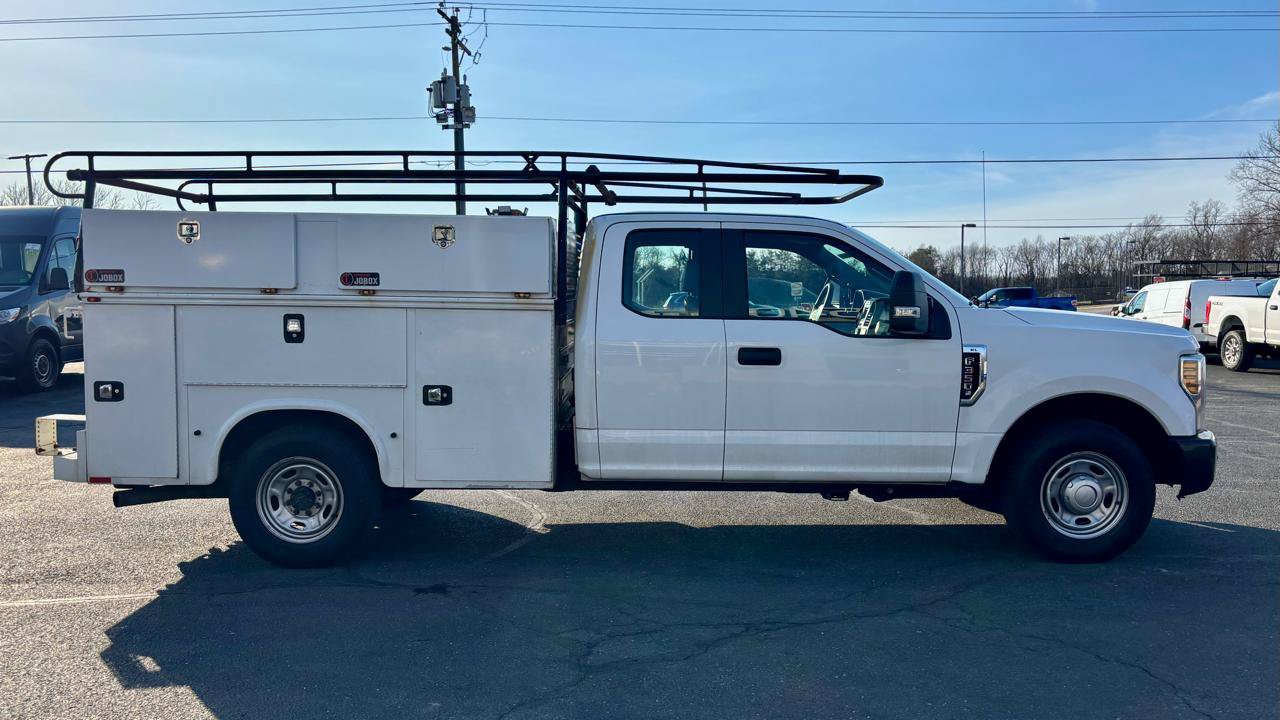 Used 2019 Ford F350 XL w/ Power Equipment Group RWD image 5