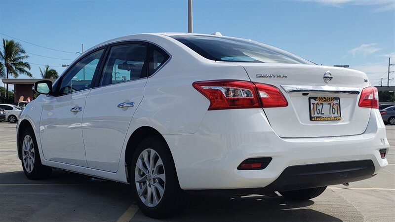 Used 2018 Nissan Sentra SV FWD image 3